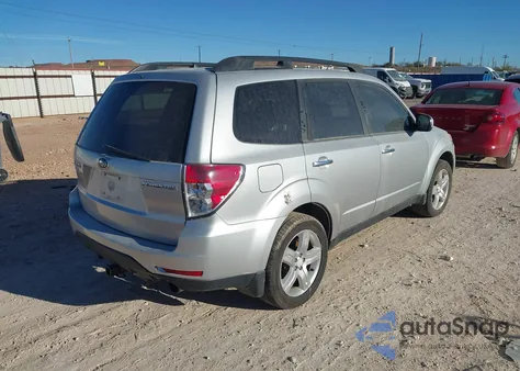 2010 Subaru Forester 2.5X Premium from USA, damaged, VIN JF2SH6CC5AH744420